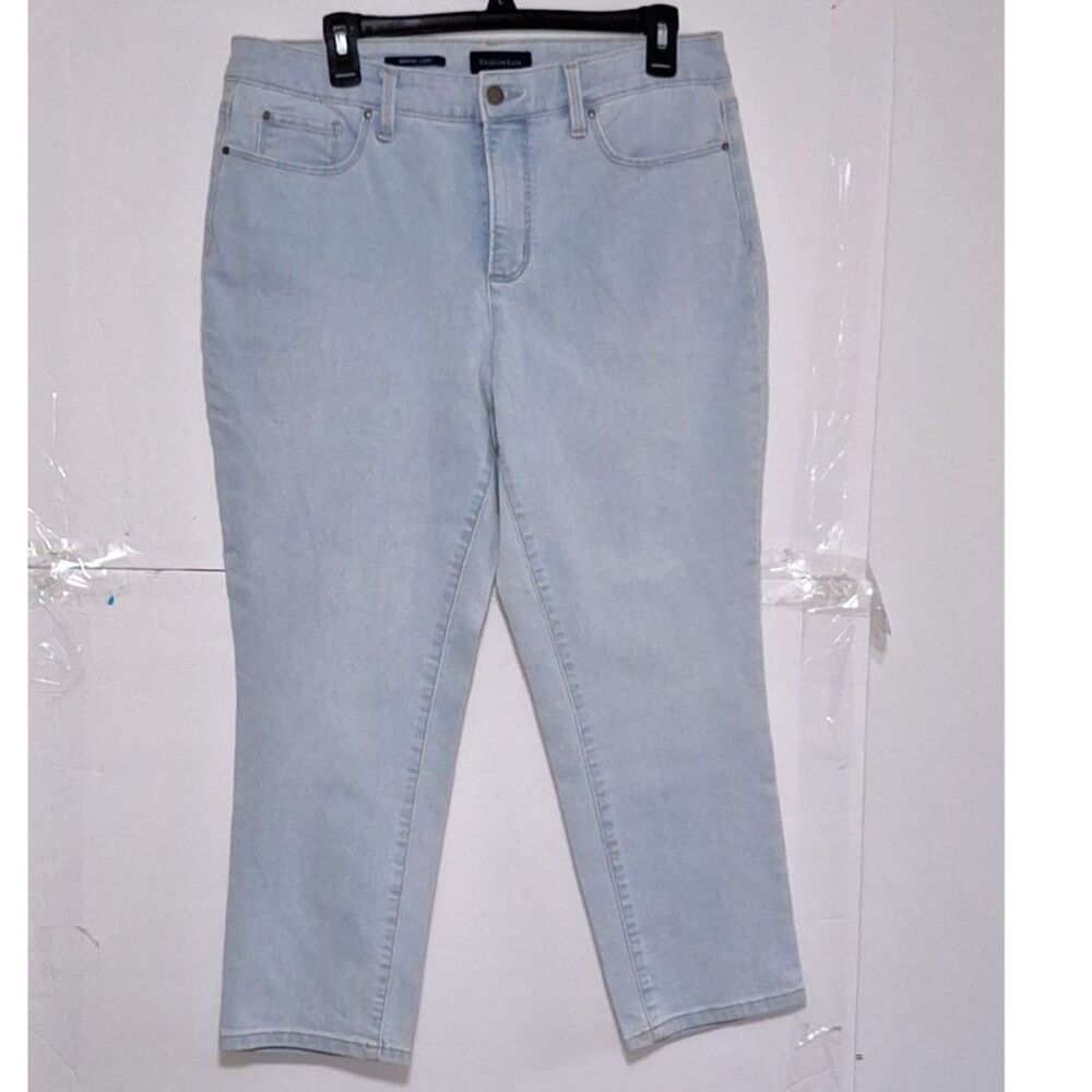 Charter Club Women's Denim Bristol Capri Light Wash Cropped Calf-Length Size 12